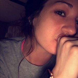 Meet your Posher, Breanna